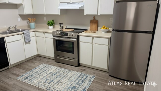 Photo - 4340 Ericson Dr Unit 3