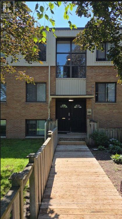 Photo - 136 Scanlon Ave Unit 12