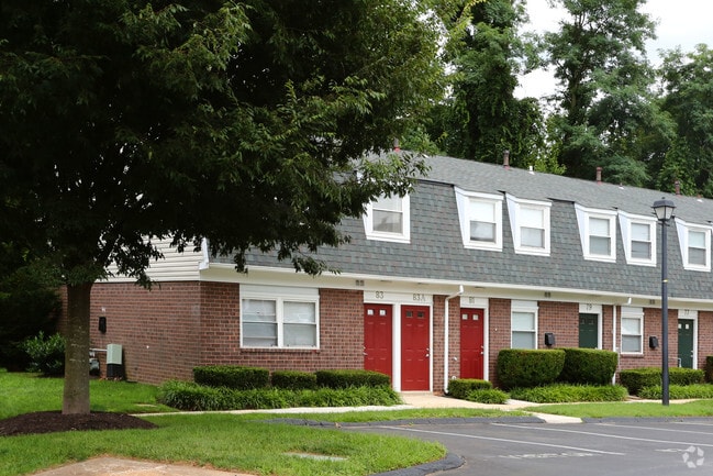 homes for rent in adelphi md