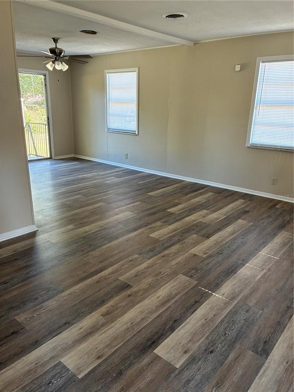 Photo - 470 SW Dove St