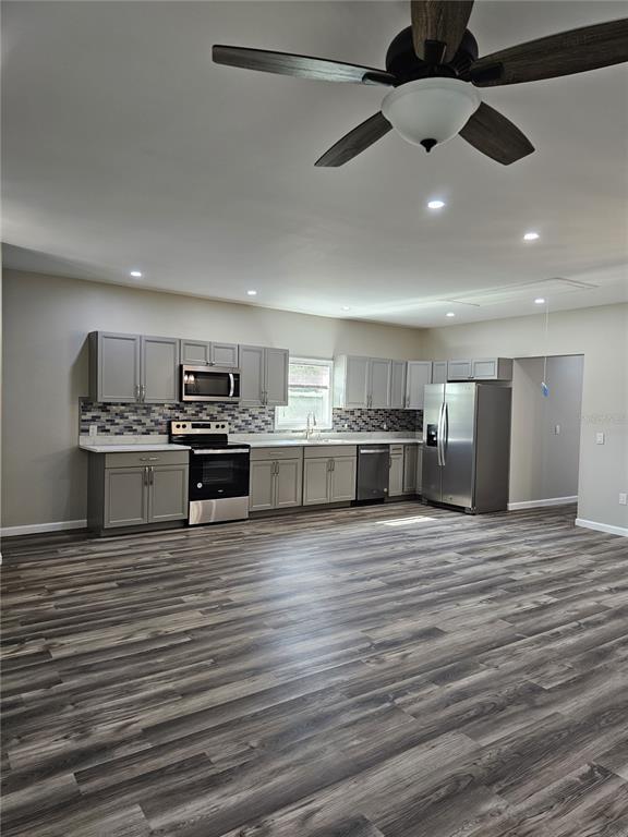 Photo - 20805 Sheldon St