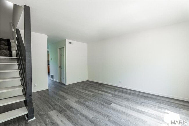 Photo - 3017 Pembroke Ln