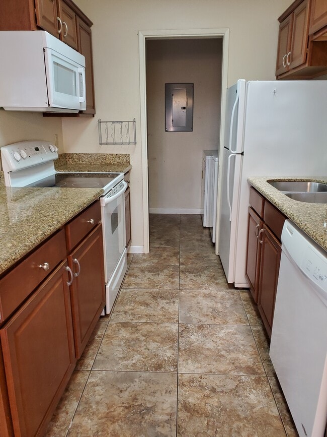 Photo - 1710 N Santa Rita Ave Unit Santa Rita 2