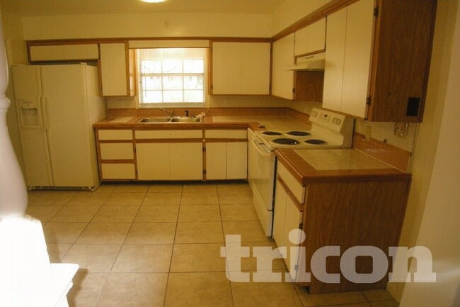 Photo - 2713 Greenfield Ave