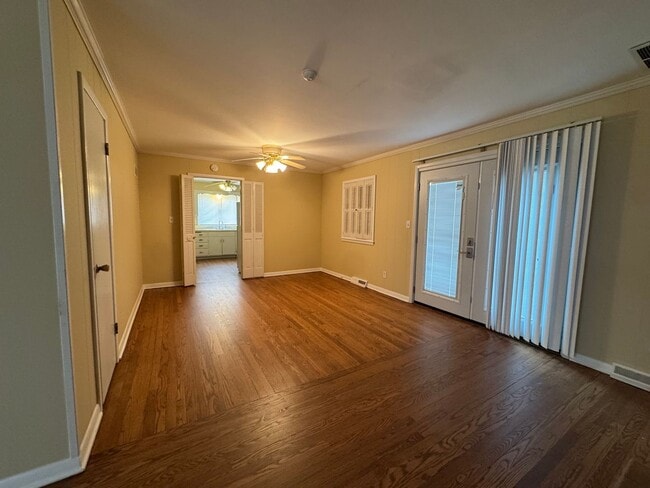 Photo - Spacious 1/2 Duplex in Great Waldo Area