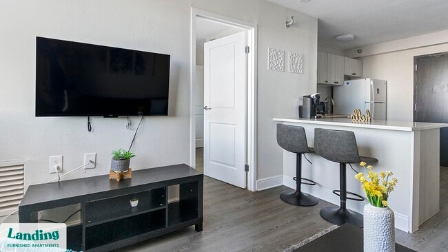 Photo - 305 Dr. M.L.K. Jr St S Unit 1039.1403631