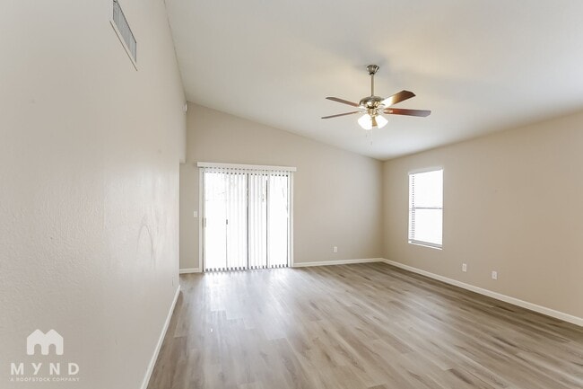 Photo - 4545 N 67th Ave