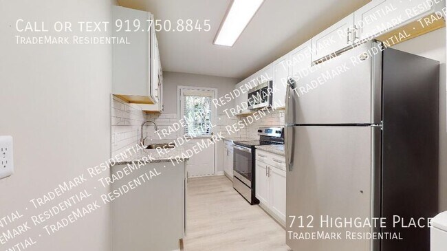 Photo - 712 Highgate Pl