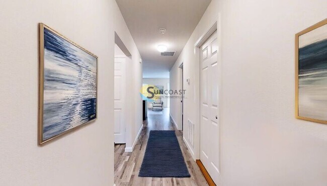 Photo - 9 Uniondale Pl Unit A