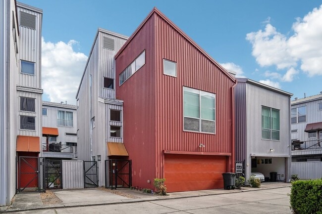 Building Photo - 6951 Ardmore St Rental