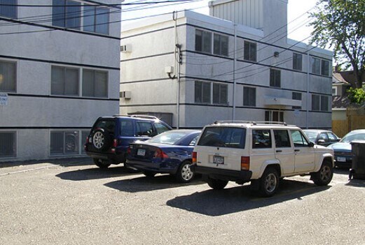 Photo - 3700 Lyndale