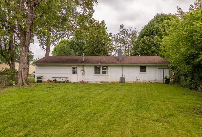 Photo - Lancaster House For Rent