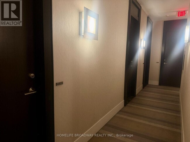 Photo - 33 Charles St E Unit 4406