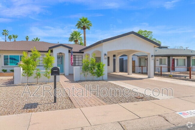 Building Photo - 5513 E Earll Dr Rental