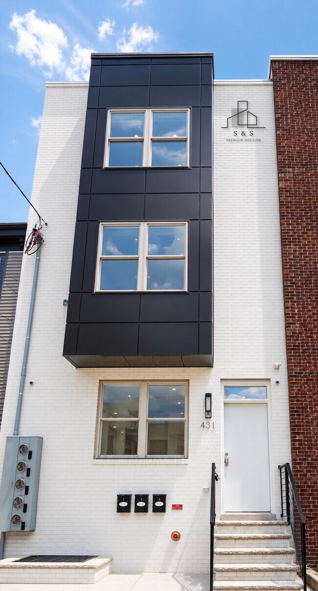 Photo - 431 N 41st St