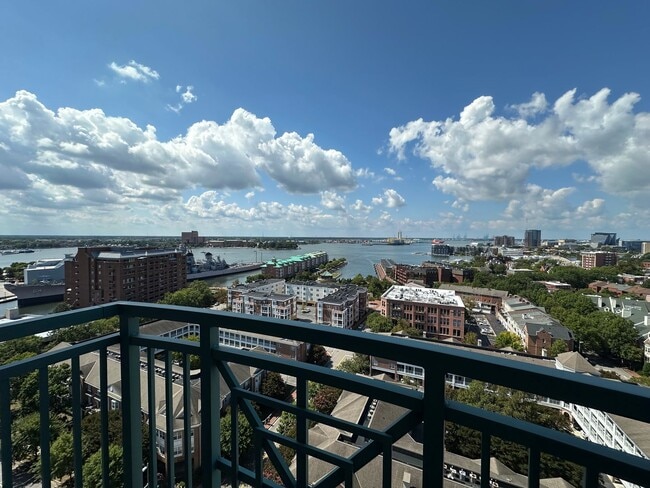 Spectacular Penthouse Condo in Downtown No... - Spectacular Penthouse Condo in Downtown No... Unidad 1507