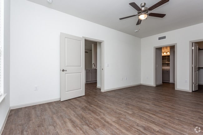 1 Br, Bedroom
