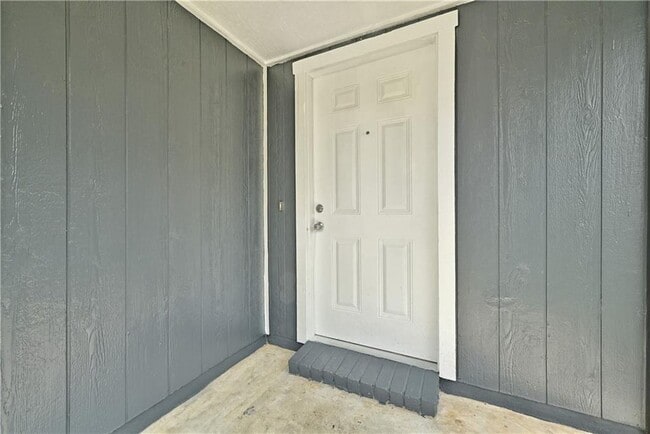 14304 Vandever St