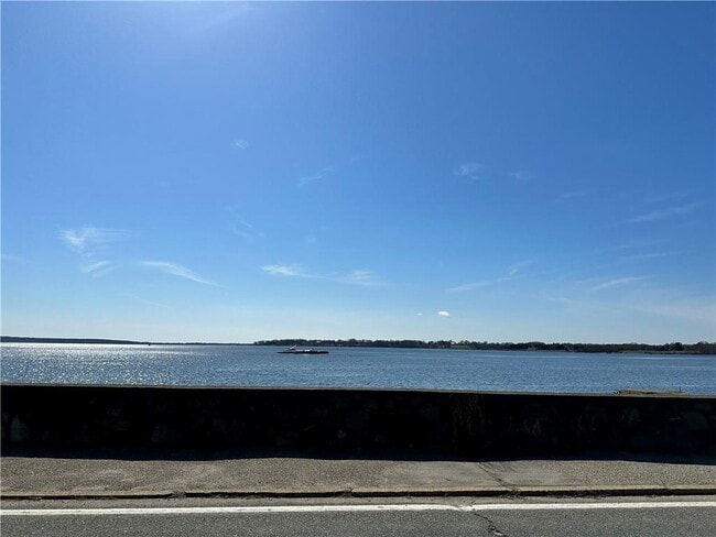 Photo - 53 Burton St