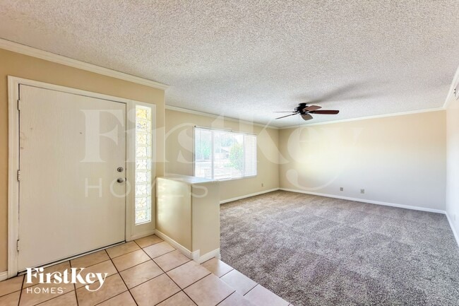 Photo - 813 E Todd Dr