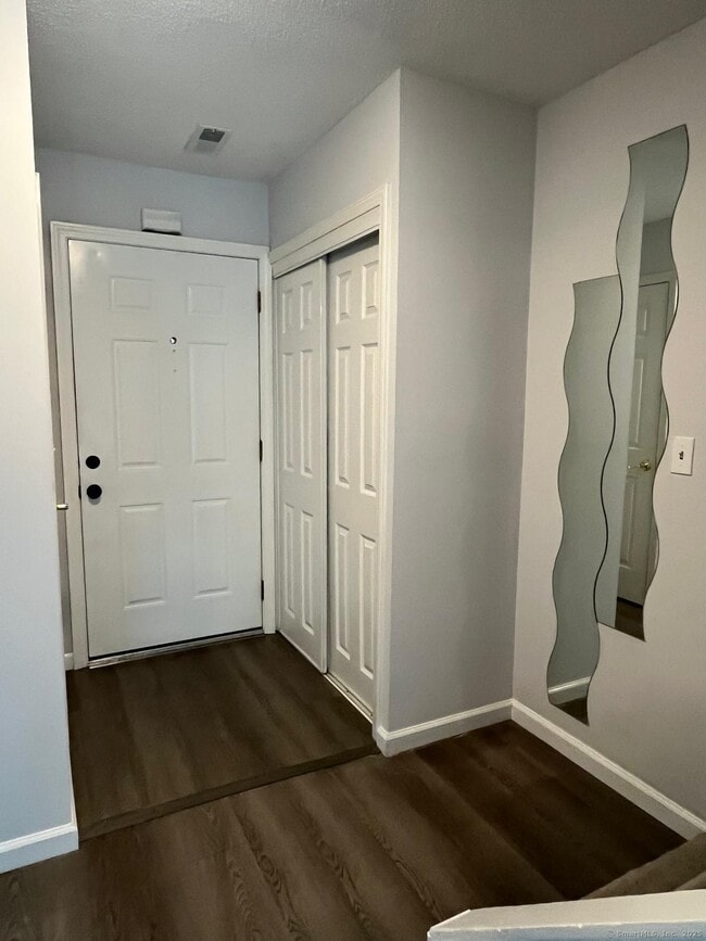 Photo - 221 Cottonwood Rd Unidad 221