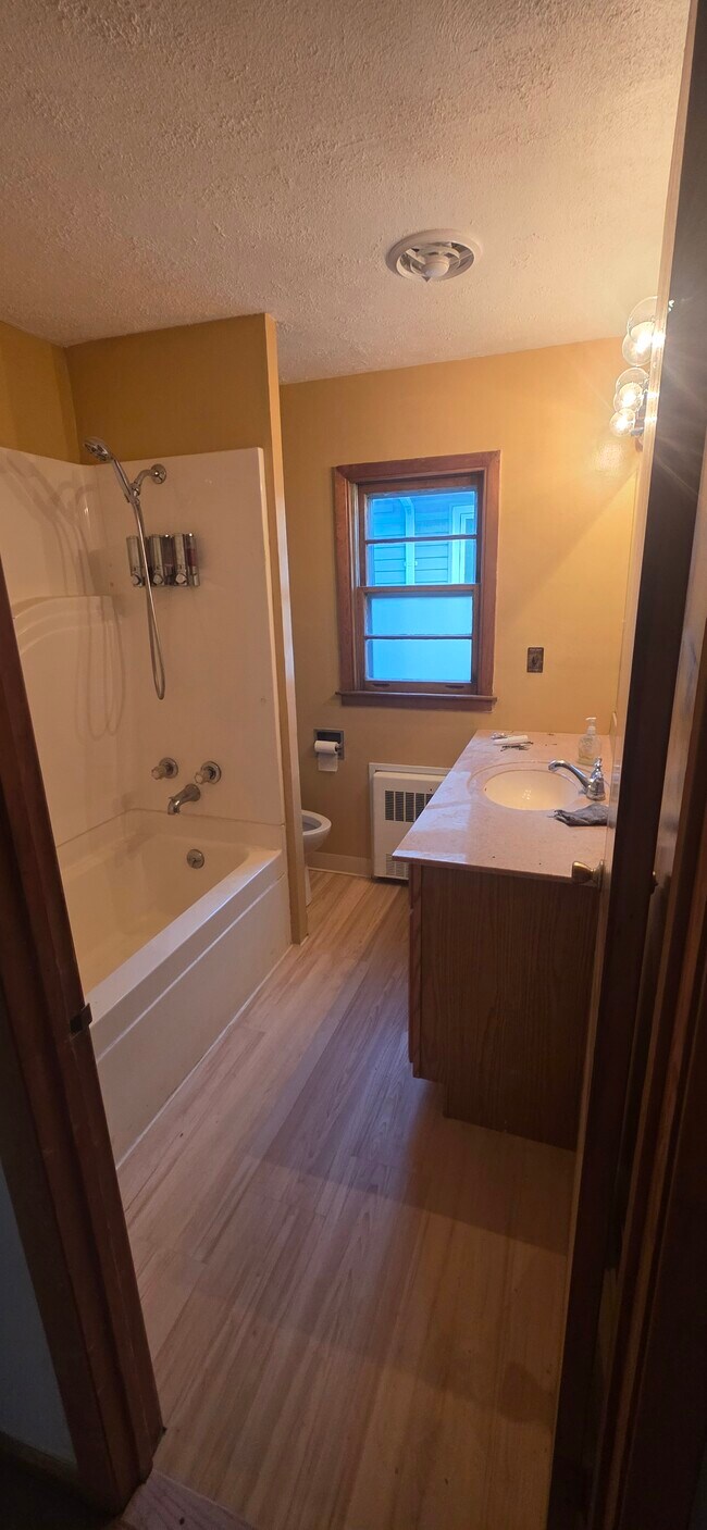 Photo - 745 Amherst St Unidad North Buffalo Amherst st