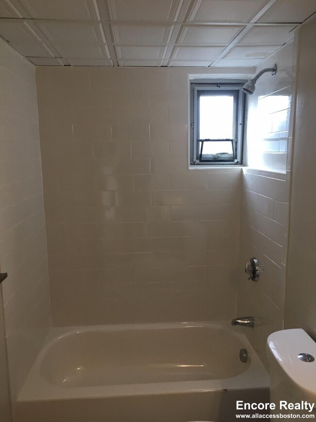 Photo - 137 Trapelo Rd Unit #125-33