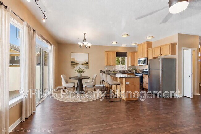 Photo - 2401 NE 114th Ct