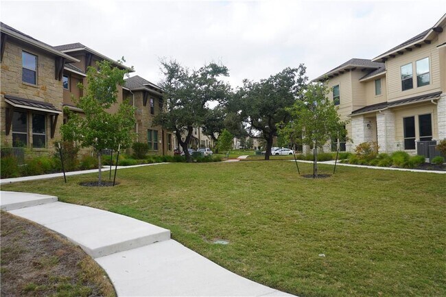 13800 Lyndhurst St Unidad 134
