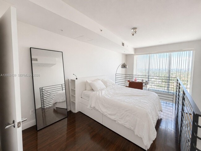 Photo - 60 SW 13th St Unit 2613