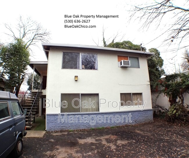 Photo - 275 E 19th St