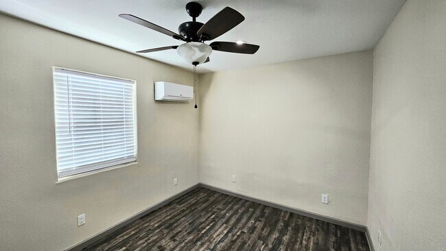 Photo - COT26920 Unidad A