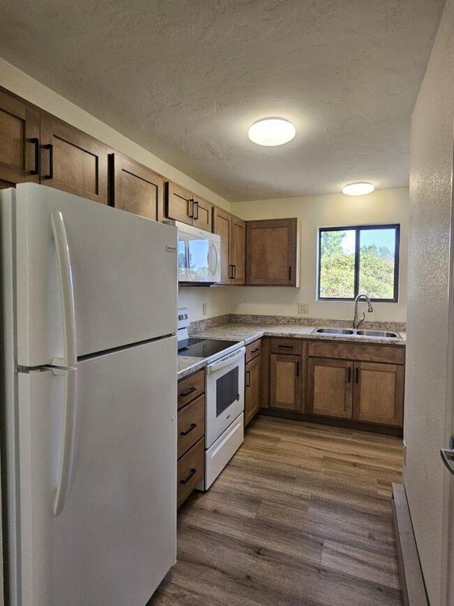 Photo - 3 bedroom in Billings MT 59102