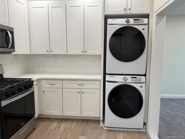 162 2nd St Unit 4