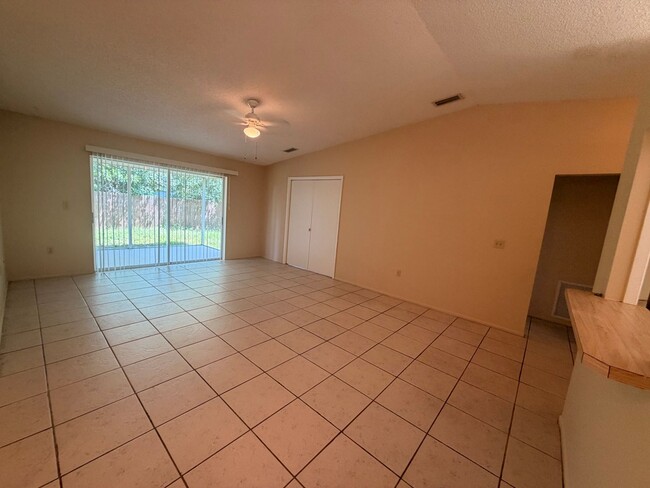 Photo - 4008 Palau Dr