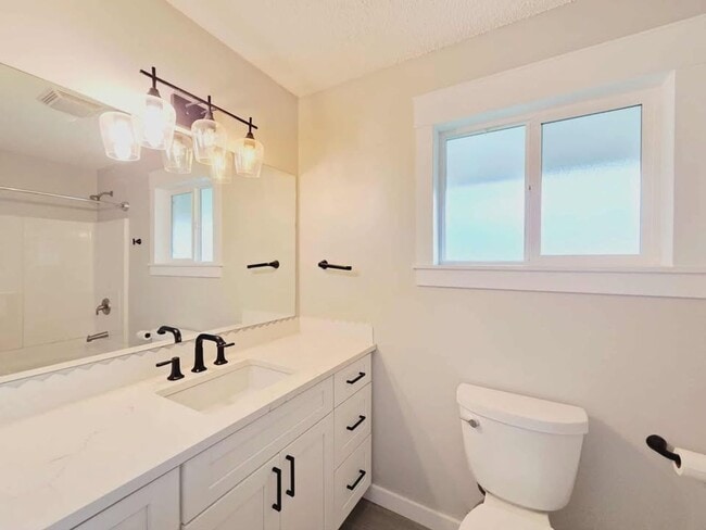 Photo - 20/22 Poplar Ave. Unit 22