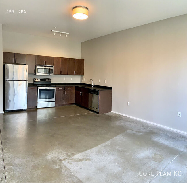 Photo - 3632 Gillham Rd Apartment Unit S102