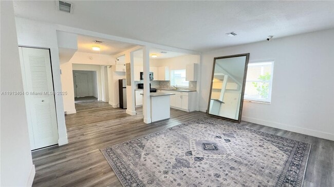 Photo - 1176 NW 48th St