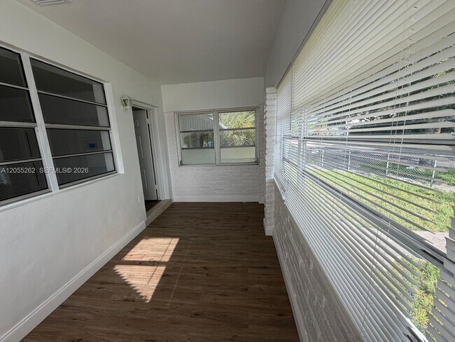 Photo - 890 NW 55th St Unit 1