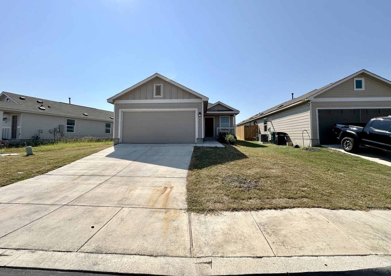 Photo - 6426 Magee Run