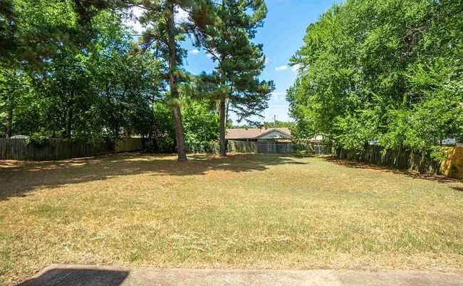 Photo - 1203 Blueridge Pky