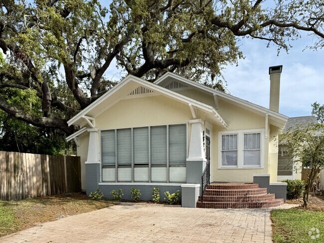 Building Photo - 1529 Palmetto St Rental