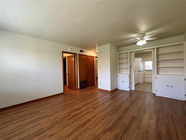 Photo - 500 Stinson St