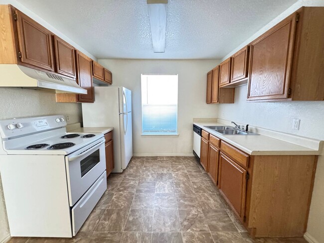 Photo - 1508 Benttree Dr Unidad # A