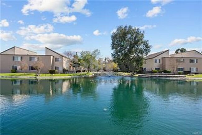 Building Photo - 25825 Tournament Rd Unit Apartment I13