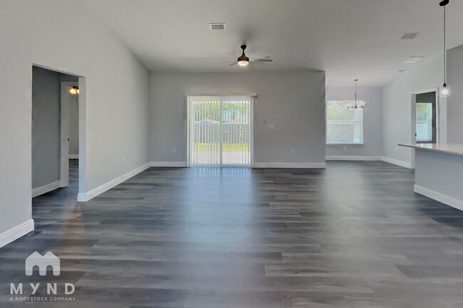 Photo - 55 NW 45th Loop