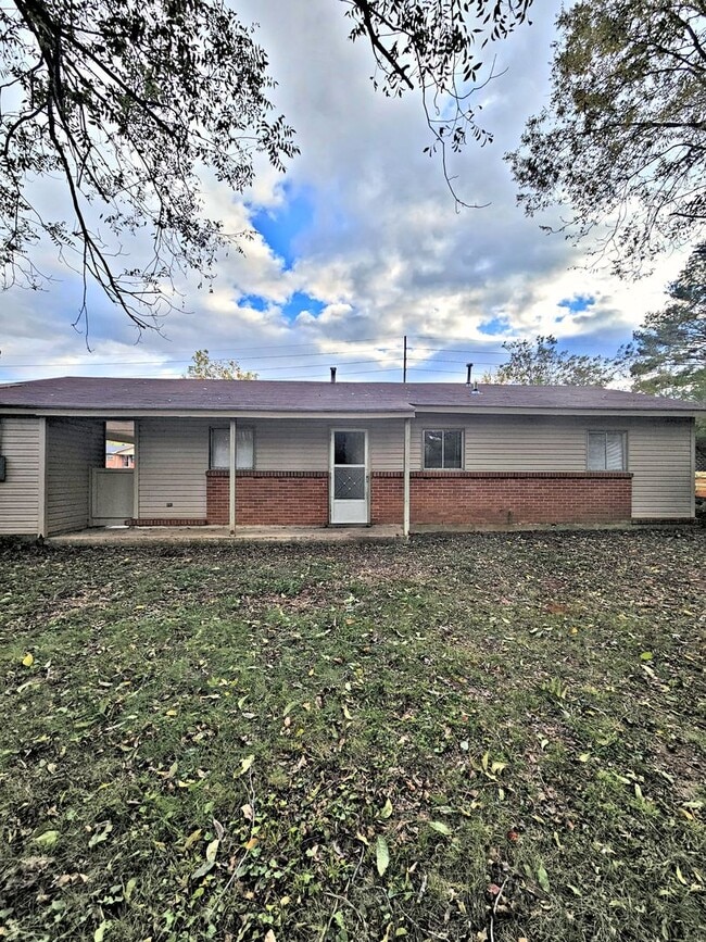 Photo - HOUSE FOR RENT - DECATUR SW