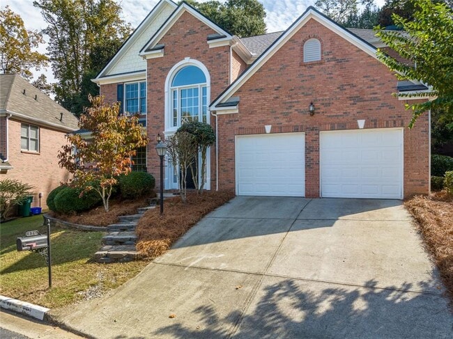 Photo - 174 Ennisbrook Dr SE