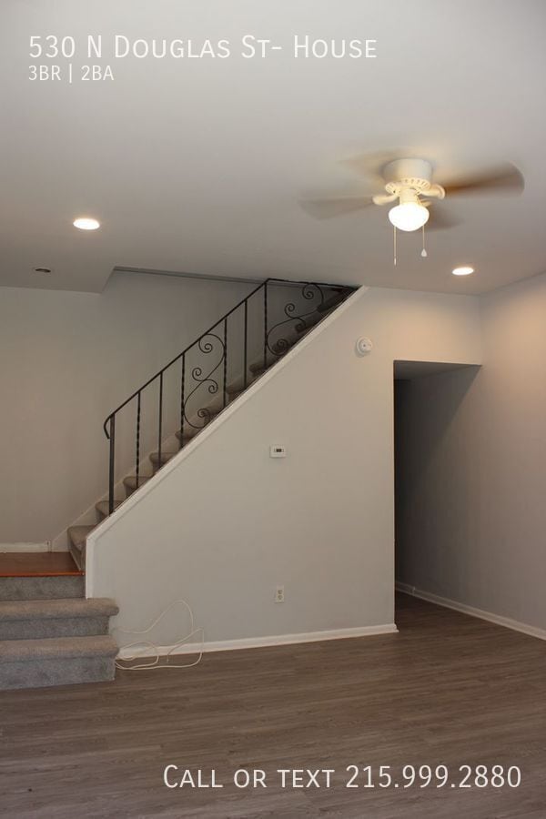 Photo - 530 N Douglas St