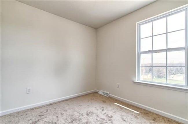 Photo - 1241 Ledge Dr